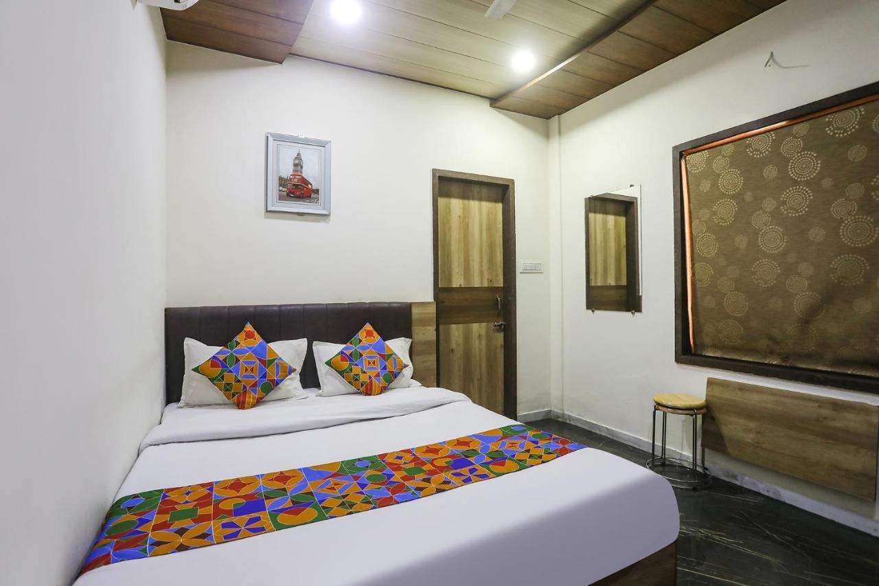 Fabhotel Vedanta Inn - Nr Sitabudli Fort Nágpur Kültér fotó