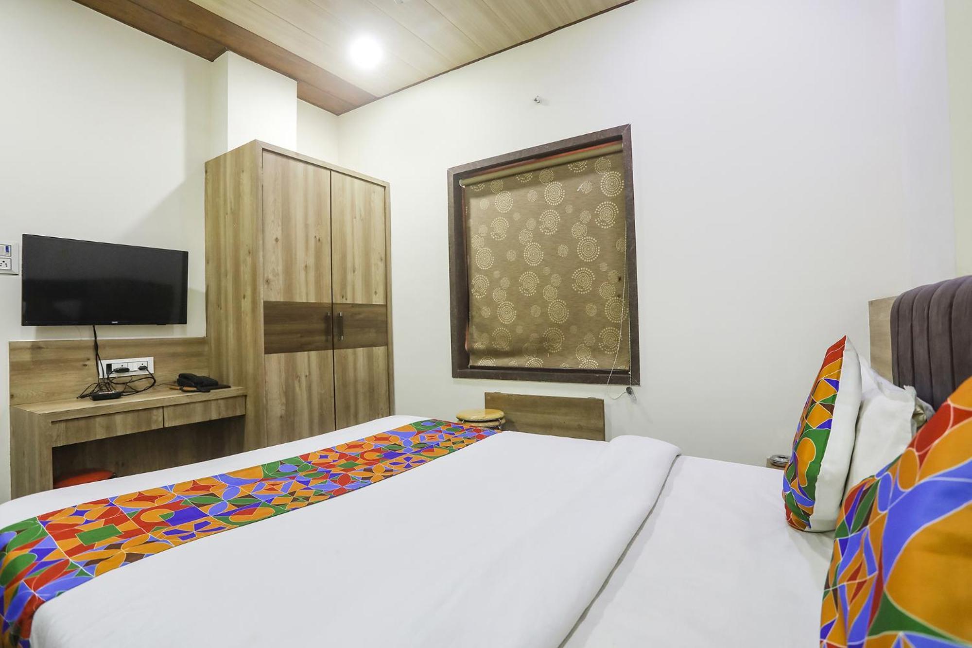 Fabhotel Vedanta Inn - Nr Sitabudli Fort Nágpur Kültér fotó