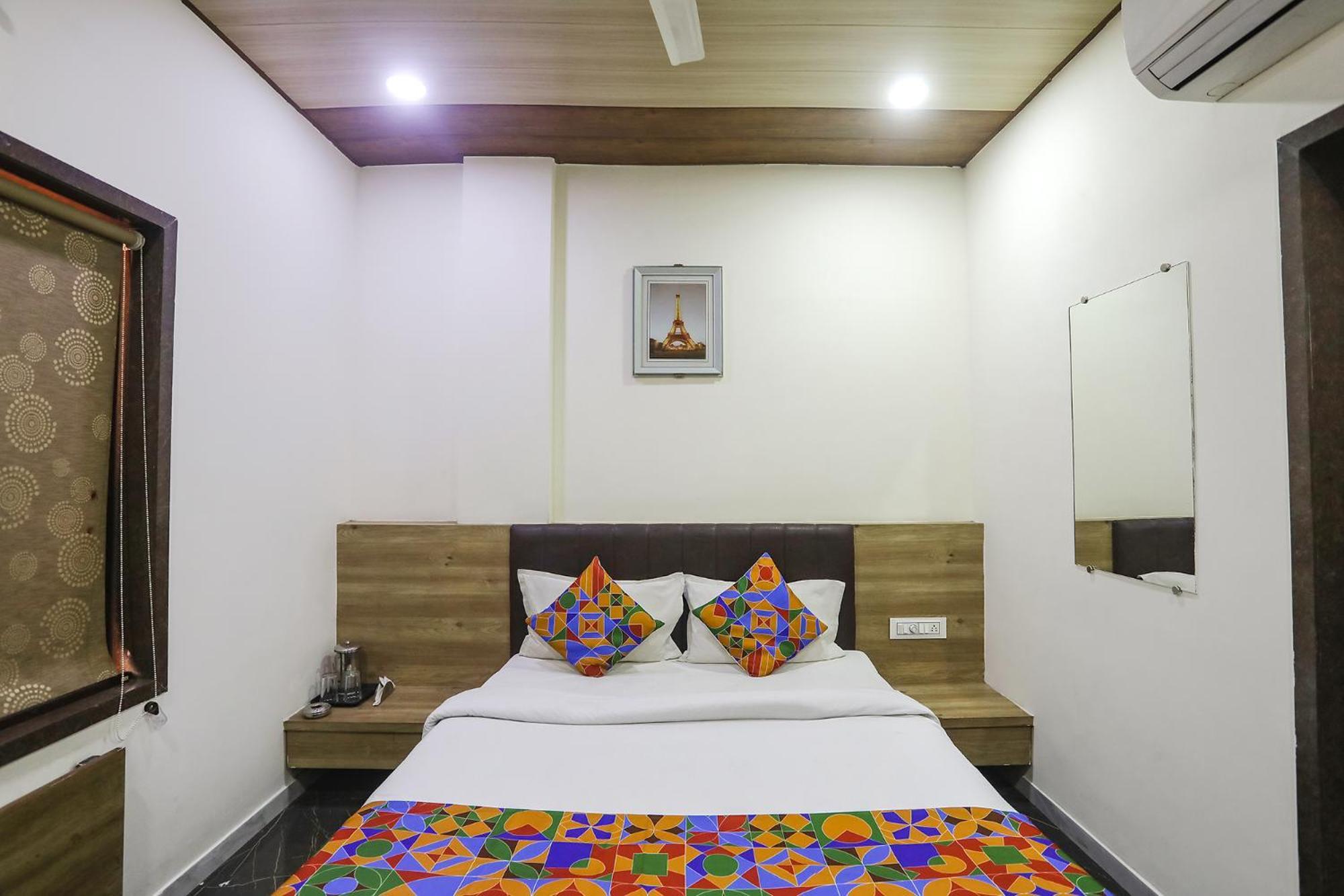 Fabhotel Vedanta Inn - Nr Sitabudli Fort Nágpur Kültér fotó
